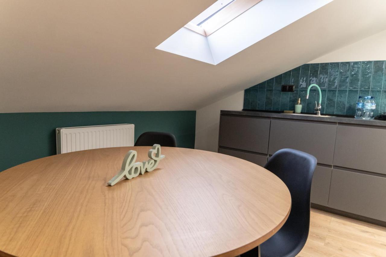 Uroczy, Przytulny Apartament Poddasze Radom Extérieur photo